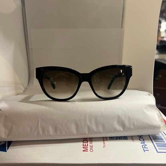kate spade Accessories - Kate spade sunglasses
